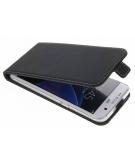 Accezz Flipcase voor Samsung Galaxy S7 Edge - Zwart