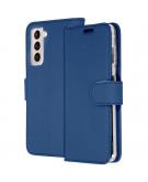 Accezz Wallet Softcase Booktype voor de Samsung Galaxy S21 Plus - Donkerblauw
