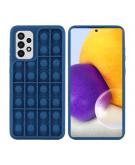 iMoshion Pop It Fidget Toy - Pop It hoesje voor de Samsung Galaxy A72 - Donkerblauw